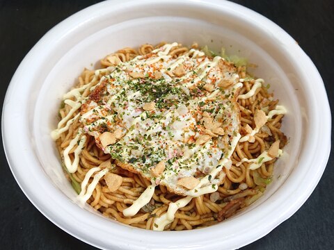 男の日清焼そばU.F.O. 小宇宙(コスモ)